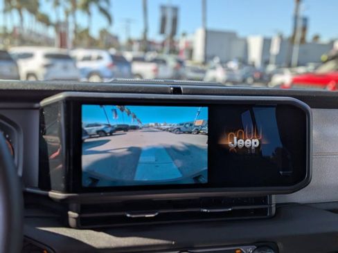 New 2026 Jeep Gladiator Sport image 15