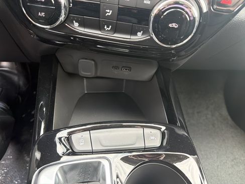 New 2026 Chevrolet Trax ACTIV w/ Driver Confidence Package FWD image 18