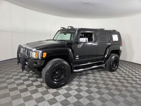 Used 2010 HUMMER H3 Alpha image 9