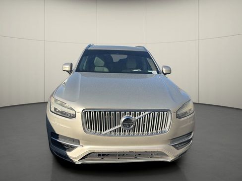 Used 2016 Volvo XC90 T8 Inscription w/ Vision Package image 2