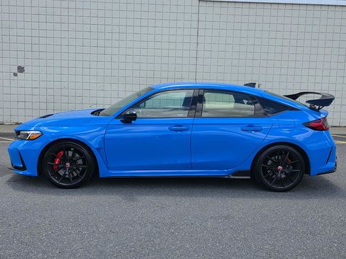 Used 2023 Honda Civic Type R image 4