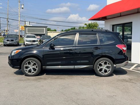 Used 2016 Subaru Forester 2.5i Touring AWD/4WD image 3