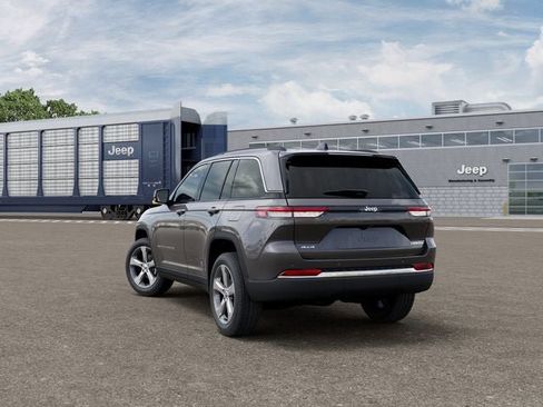 New 2026 Jeep Grand Cherokee Limited AWD/4WD image 3