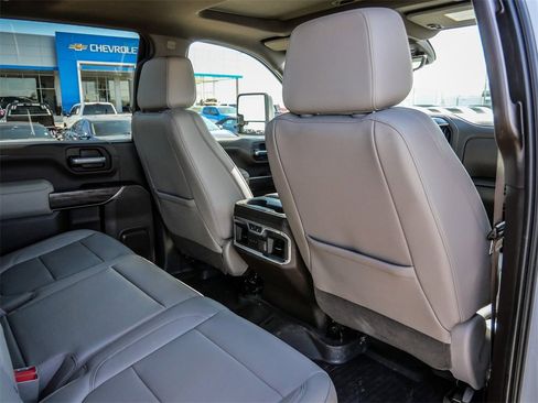 Used 2021 Chevrolet Silverado 2500 LTZ w/ LTZ Premium Package image 22