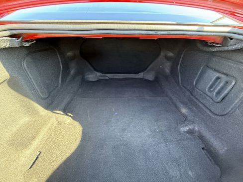 Used 2020 Chevrolet Camaro LT image 10