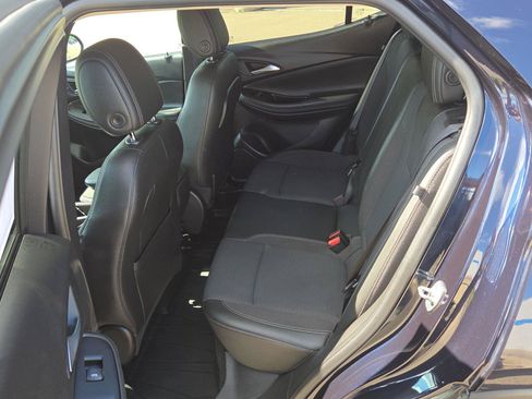 Used 2020 Buick Encore GX Preferred w/ Cold Weather Comfort Package FWD image 13