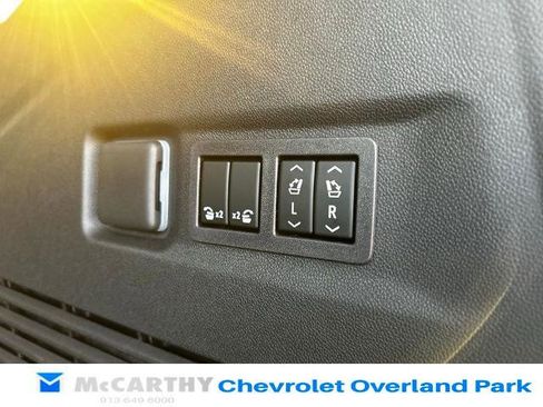 New 2026 Chevrolet Suburban Premier w/ Sun And Tow Package image 23