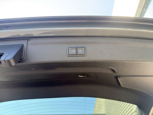 Used 2023 Audi Q3 2.0T Premium Plus image 10