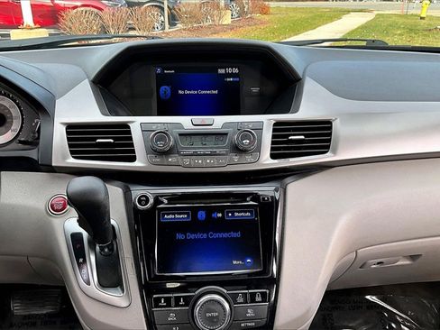 Used 2016 Honda Odyssey EX-L image 21