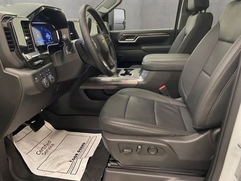 Used 2024 Chevrolet Silverado 2500 LTZ w/ LTZ Plus Package image 14