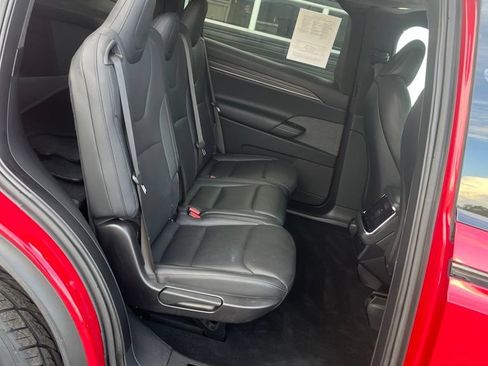 Used 2023 Tesla Model X AWD/4WD image 7