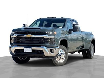 New 2026 Chevrolet Silverado 3500 LT w/ Safety Package