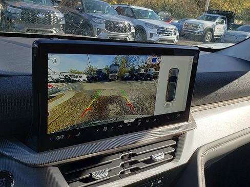 New 2026 Ford Explorer Active image 23