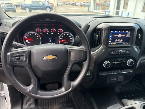 Used 2024 Chevrolet Silverado 1500 W/T w/ WT Value Package image 21