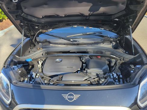 Certified 2025 MINI Cooper Countryman S image 16