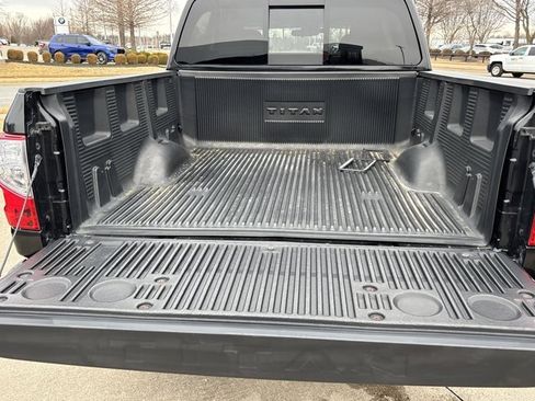 Used 2023 Nissan Titan SV w/ Accessory Utility Package image 8