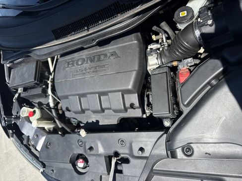 Used 2014 Honda Odyssey Touring image 35