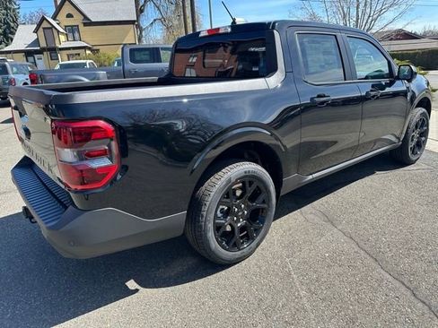 New 2026 Ford Maverick Lariat AWD/4WD image 3