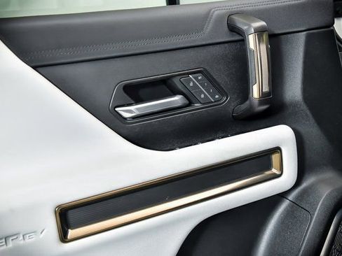 Used 2022 GMC Hummer EV Edition 1 w/ LPO, Illumination Package AWD/4WD image 9