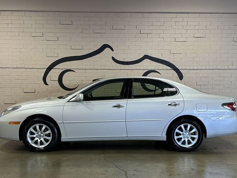 Used 2002 Lexus ES 330 FWD image 7