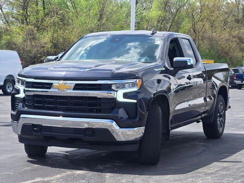 Certified 2024 Chevrolet Silverado 1500 LT AWD/4WD image 5