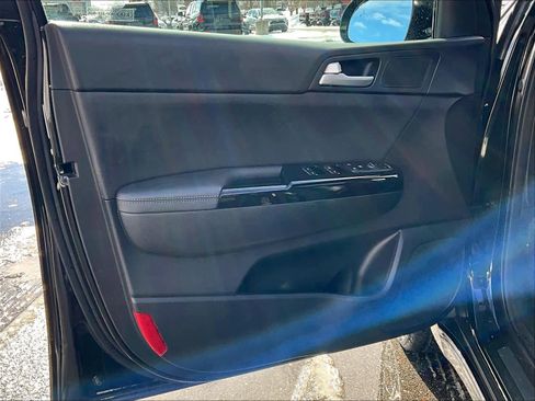 Used 2022 Kia Sportage Nightfall Edition w/ Nighfall AWD Premium Package image 9