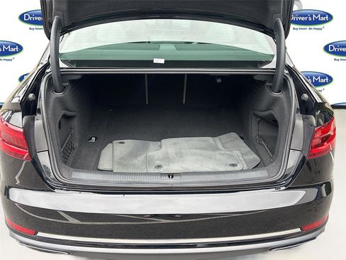 Used 2019 Audi A4 2.0T Premium w/ Convenience Package image 30