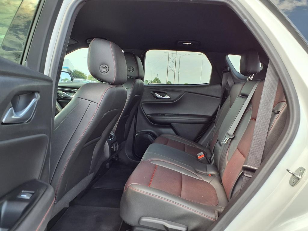 Used 2023 Chevrolet Blazer RS AWD/4WD image 25