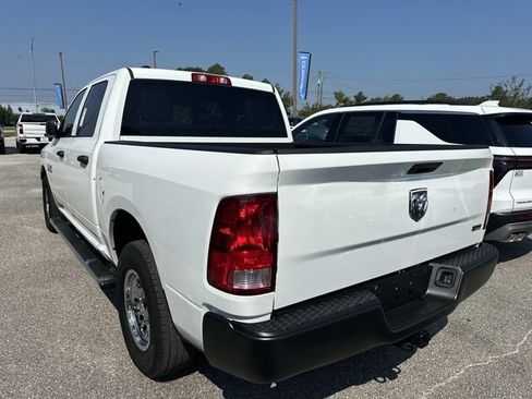 Used 2018 RAM 1500 Tradesman RWD image 11