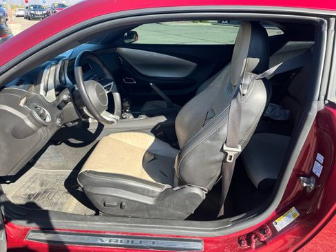 Used 2010 Chevrolet Camaro SS image 14