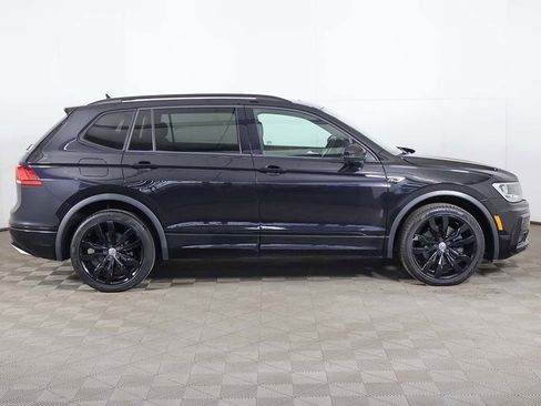 Used 2020 Volkswagen Tiguan SE R-Line FWD image 19