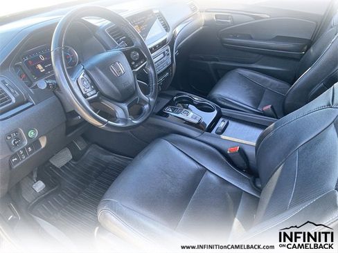 Used 2019 Honda Pilot Elite image 18