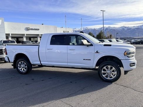 Used 2020 RAM 2500 Laramie image 2