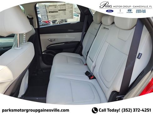 New 2025 Hyundai Tucson SEL image 15