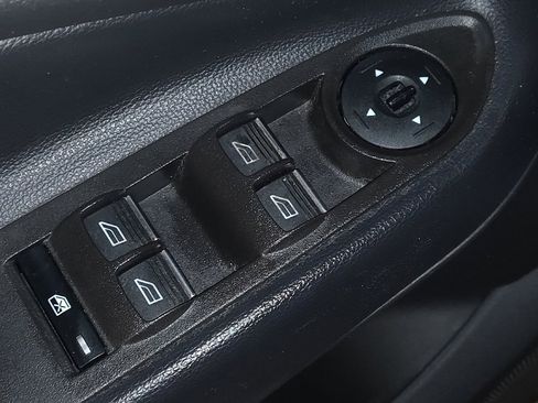 Used 2019 Ford Escape SE AWD/4WD image 27