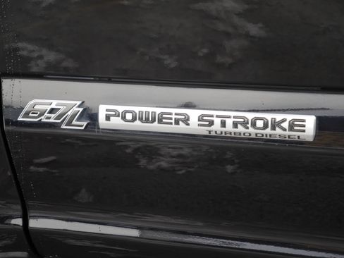 Certified 2021 Ford F350 Lariat image 20