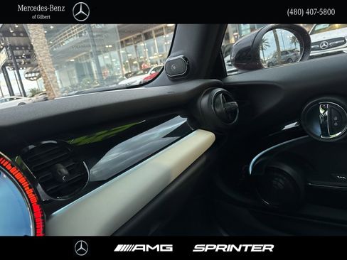 Used 2023 MINI Cooper S w/ Driver Assistance Package image 19