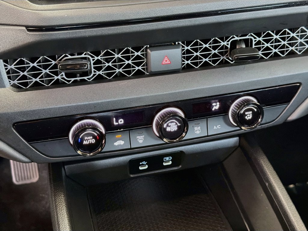 Used 2025 Honda Accord LX image 14