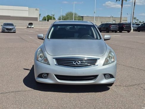 Used 2011 INFINITI G25 x w/ Moonroof Pkg AWD/4WD image 2