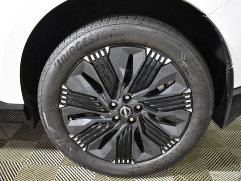 Certified 2026 Nissan Murano Platinum w/ Cargo Package AWD/4WD image 49