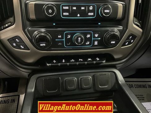 Used 2018 GMC Sierra 1500 Denali AWD/4WD image 19