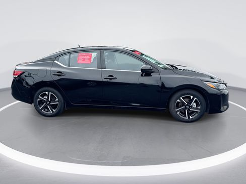 Certified 2024 Nissan Sentra SV FWD image 3