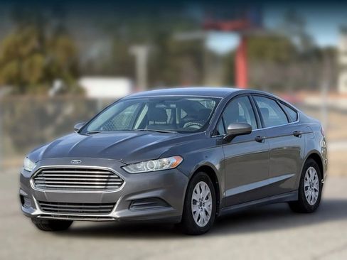Used 2014 Ford Fusion S image 6