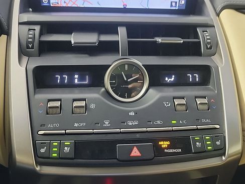 Used 2019 Lexus NX 300h AWD image 31