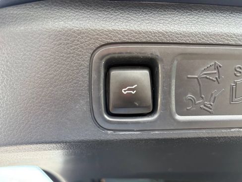 Used 2022 Lincoln Navigator Reserve AWD/4WD image 16