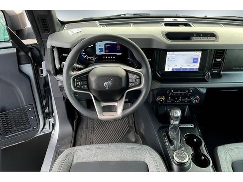 Used 2023 Ford Bronco 2-Door image 8