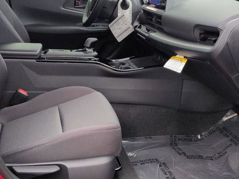 Used 2026 Toyota Prius LE image 27
