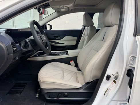 New 2026 Nissan Sentra SL w/ Floor Mat Package FWD image 12