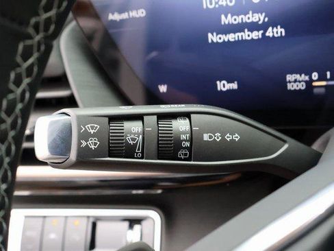 New 2025 Buick Envision Sport Touring image 32