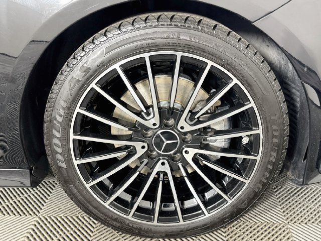 Used 2023 Mercedes-Benz CLA 250 4MATIC image 28